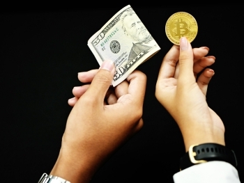 Top 5 DeFi Wallets for Secure and Anonymous Crypto Transactions blog image